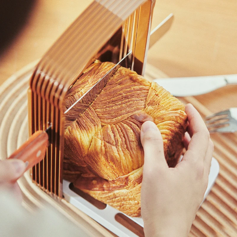 Toast Bread Slicer Stand, Fold - مراجعة Kitchen Gadgets In China وسعره